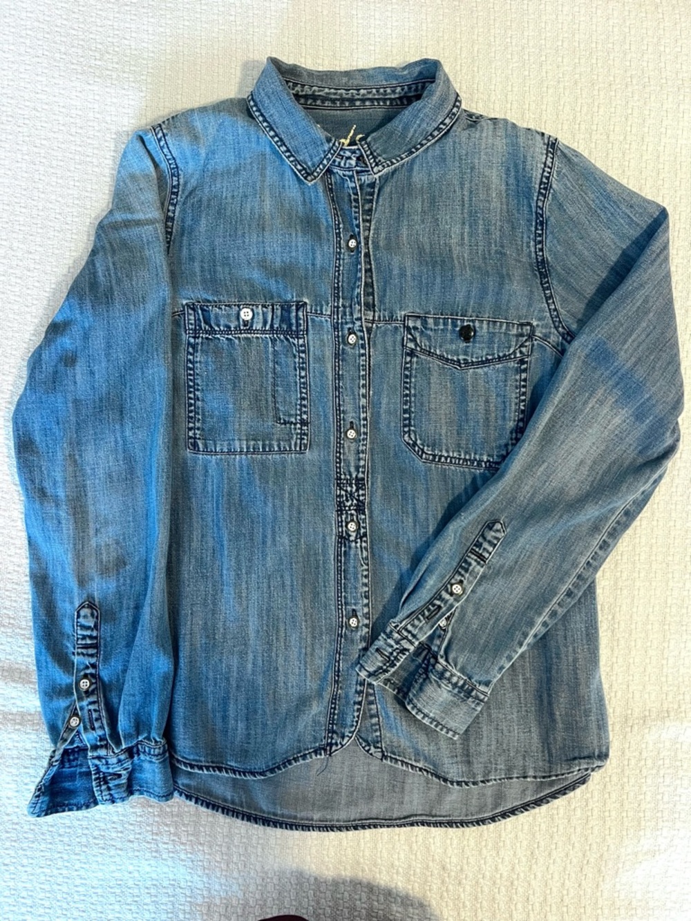 Madewell Blue Denim Button-Up Shirt